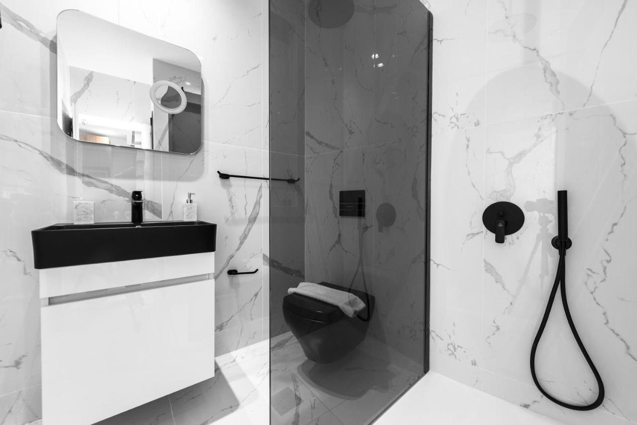 Penthouse Level 8, Nilie Hospitality Mgmt Apartman Szaloniki Kültér fotó